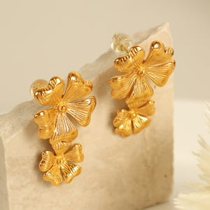 1 Pair Romantic Series Sweet Flower Titanium Steel  Gold Color Women's Stud Earrings h5 